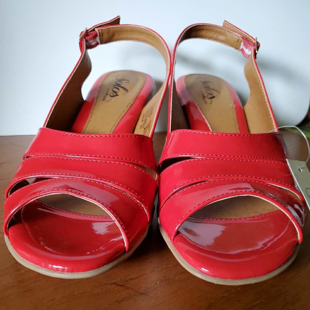 Solos by Softspots, slingback pumps, coral colored